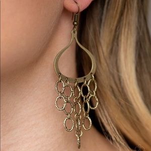 Total Net Revenue brass